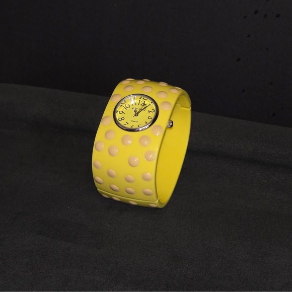 Betsey Johnson Bangle Watch Women OS Yellow Polka Dot Hinged Cuff Quartz - Picture 6 of 7